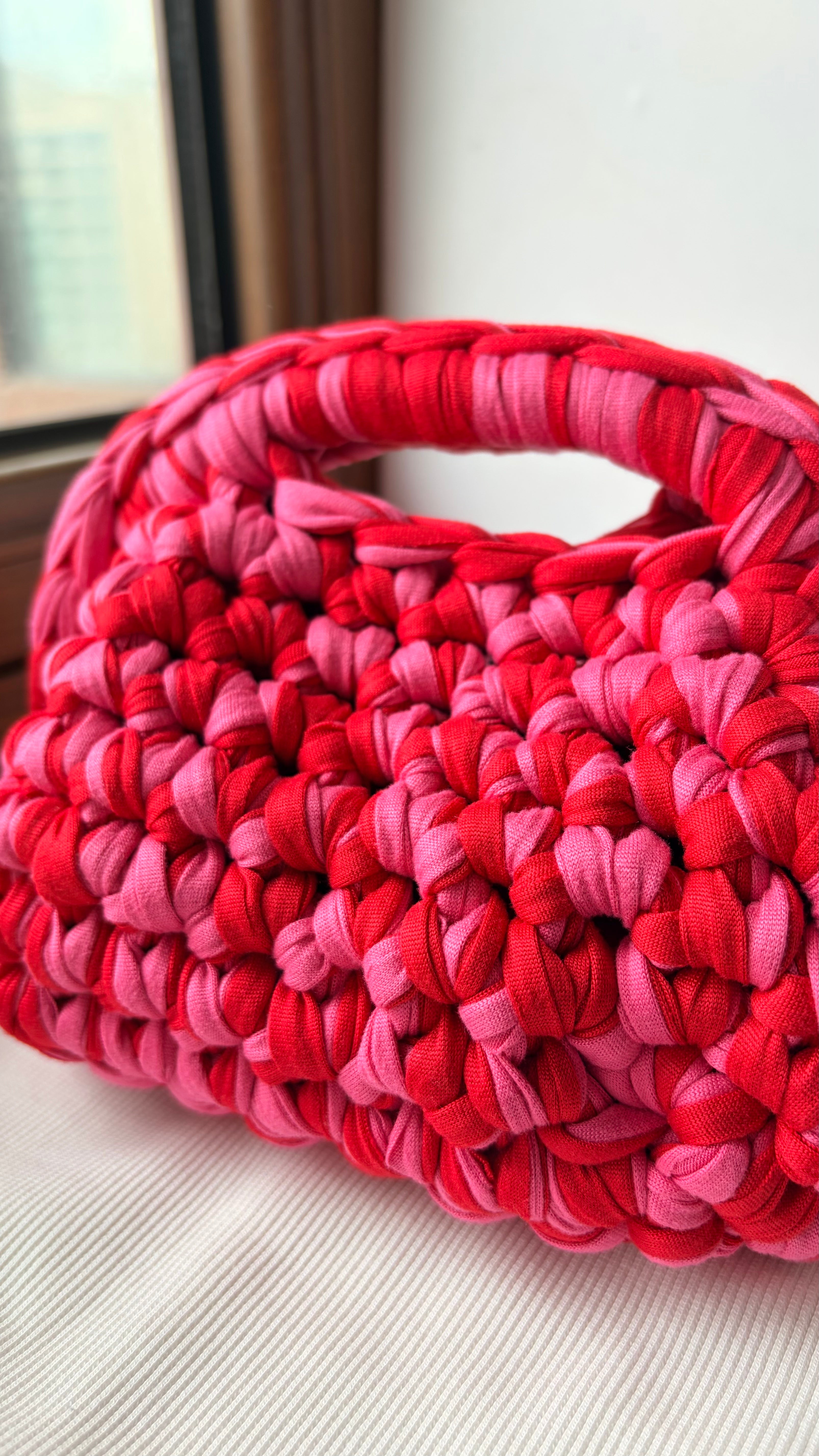 Capri Clutch