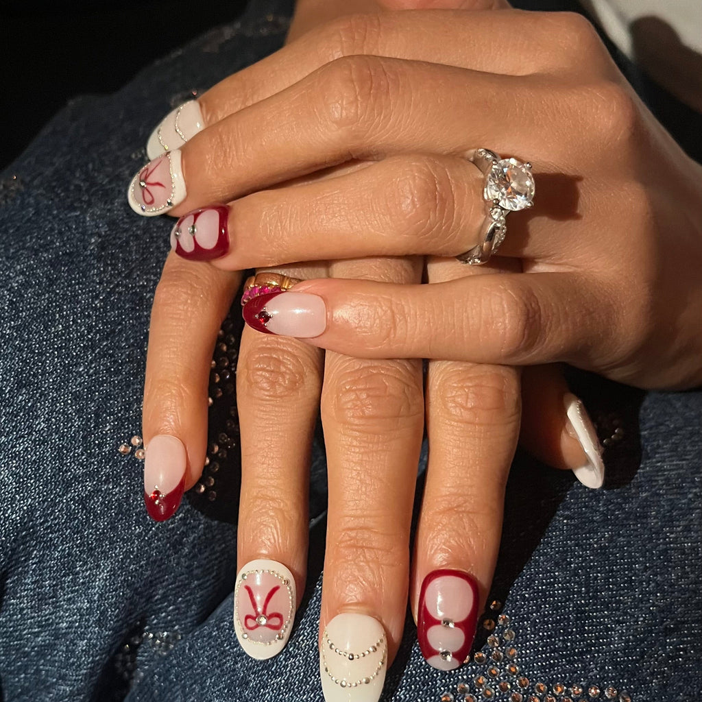 Red Bows & Silver Chic